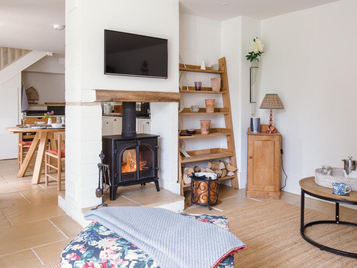 Apple Store Cottage Чарлбері Екстер'єр фото
